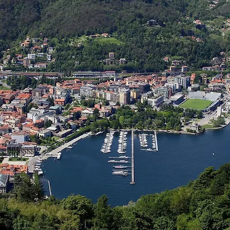 Sleeps 8 Menaggio