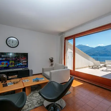 Sleeps 8 Apartment